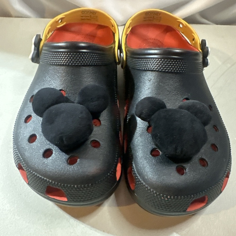 Crocs Disney Mickey Mouse Classic Clogs Size M11 W13 Plush Mickey Barely Worn